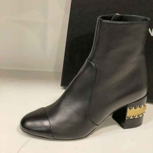 CHANEL 20B Lambskin Leather CC Logo Chain Metal Heels Ankle Booties Boots - Picture 2 of 12
